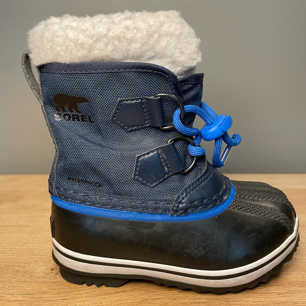 Sorel Toddler Yoot Pac Snow Boot Size 8.